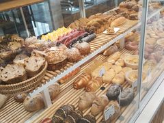 -焙丽拾光(麦凯乐直营店)