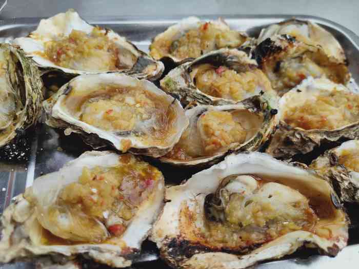 经三路生蚝扇贝王(武汉路店)-"经三路生蚝扇贝王其实离我这里挺近的