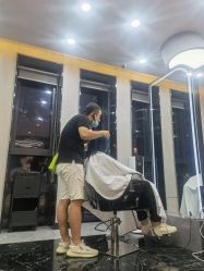 点击看大图 -TOP HAIR SALON