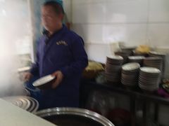 -汪胖子襄阳牛肉面(华丰路店)