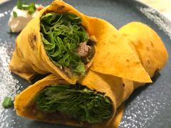 煎牛里脊肉卷饼-Moka Bros 摩卡站(西单大悦城店)