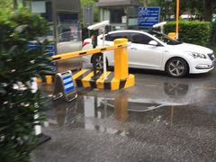 -圆融星座购物中心