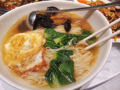 -王府井酒店(金桥港湾店)