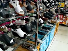 -靓足鞋店(大沽南路店)