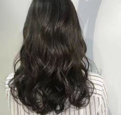 -明洞造型精品烫染