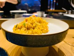 蒜蓉炒饭-丽思卡尔顿·炙焰·铁板烧餐厅