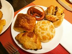 -广州天河希尔顿酒店