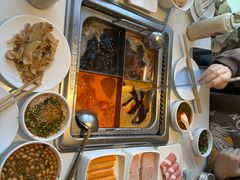 -海底捞火锅(威高广场店)