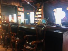 -良友书坊(安徽路店)