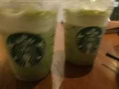 -星巴克臻选(莘庄仲盛店)