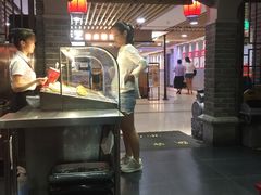 -张氏宽窄巷成都名小吃(茂业百货华强北店)
