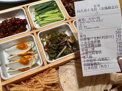 -杨氏青龙虾·吃蟹季(金盛路总店)