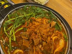 -喇喇排骨火锅·传统韩式脊骨汤(望京西园总店)