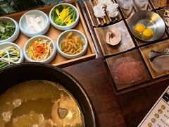 -银米·云南传统过桥米线(双廊黑金冠店)