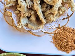 -鸿亨泰杂鱼馆(港馨家园店)