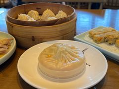 蟹黄灌汤包-南翔馒头店(豫园店)