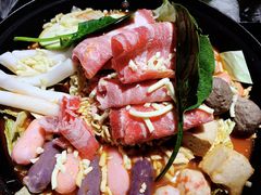 -烤路里·韩国品质自助烤肉(石路天虹4号店)