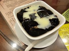 牛奶龟苓膏-南信牛奶甜品专家