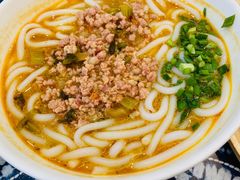 小锅米线-蝴蝶泉宾馆-中餐厅