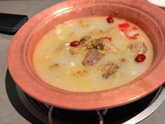 -阿婆情腊排骨火锅·野生菌季(古城旗舰店)
