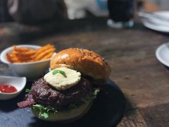 -HIGH FIVE哈福手工汉堡(桂林路店)