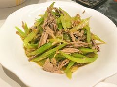 西芹黑腐竹-国人川菜(李家村建东街店)