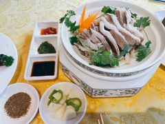 手把羊肉-德乐海蒙餐