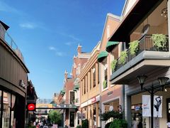 -王府井奥莱临潼小镇(临潼店)