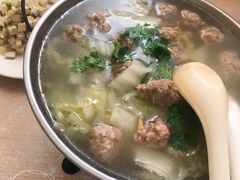 猪肉丸子锅仔-宝光熏肉鞋底火烧(新街口店)