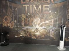 -VR+乐园·VR电竞·家庭亲子·密室逃脱·轰趴团建