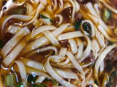 香辣牛肉粉-捌玖粉面馆·猪油拌粉