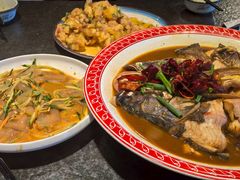 -靠山屯东北农家菜(八龙桥雅苑店)