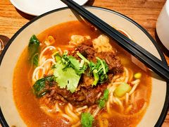 -新盈光·云会所(百丈东路店)