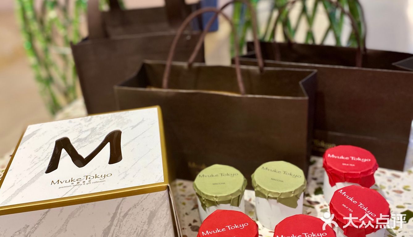 红茶布丁依旧经典好吃拿破仑也挺优秀,吃的开心🙋🏻♂️🙋🏻♂️🙋🏻♂️