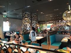 大堂-半天妖|烤鱼·冒烤鸭(汉中吾悦广场店)