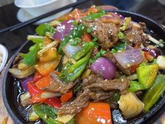 -醉美云南·云南菜主题餐厅(昆明站北京路双龙商场店)