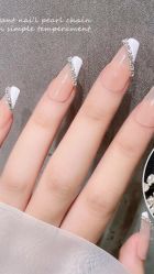 -悦指间美甲美睫