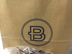 -巴黎贝甜(华堂新辰汇店)