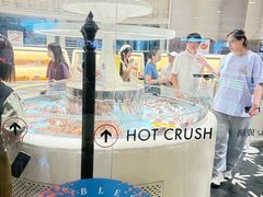 -HOT CRUSH趁热集合·现烤面包(环球港店)