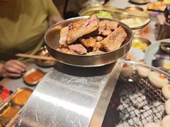 -草家酱蟹炭火烤肉店(珲春南路一店)