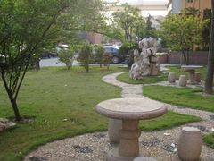 -上海外国语大学(虹口校区)