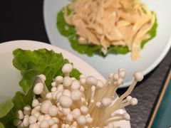 -海上明月海鲜火锅 鲜切牛肉