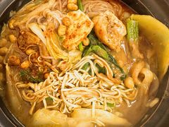 -春艳砂锅居(新玛特店)