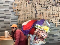 -星巴克臻选(湖滨道店)