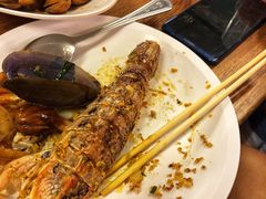 -两兄弟Song Pee Nong(2号店)