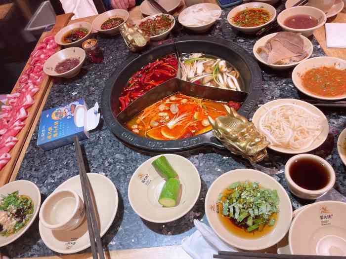 蜀大侠火锅(金桥久金店)-"[薄荷]环境:久金广场二楼,电梯上来就到.