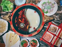 特色锅底-宽窄巷子火锅(周浦店)