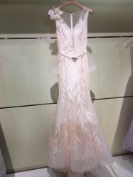 -南京宝娜嫁衣婚纱礼服馆(中央路店)