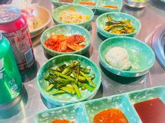 -欧巴炭烤肉오빠숯불구이(南京东路店)