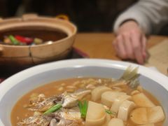 海鲜烧年糕-荣小馆(杭州大厦店)